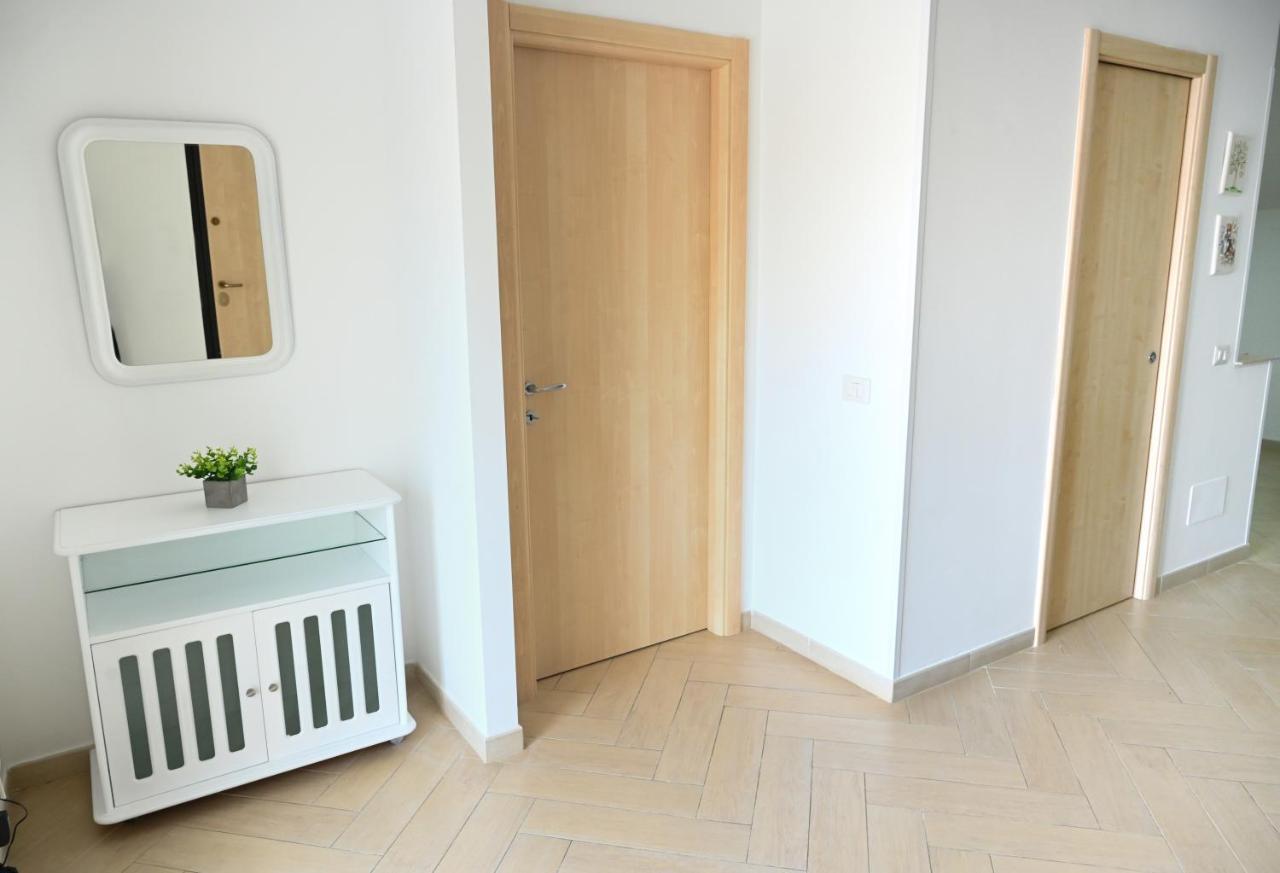 Ferienwohnung Charlotte Marconia Exterior foto
